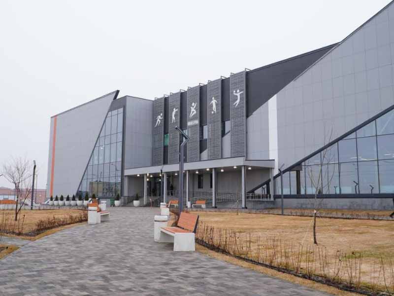 <?php echo esc_attr( get_the_title() ) ?>