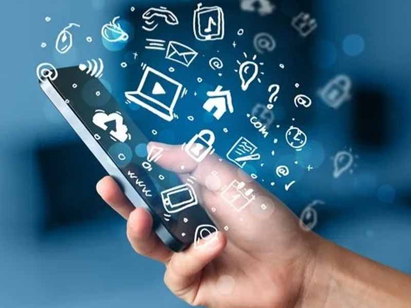 <?php echo esc_attr( get_the_title() ) ?>