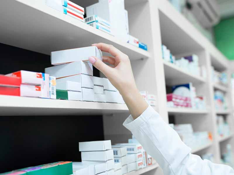 <?php echo esc_attr( get_the_title() ) ?>