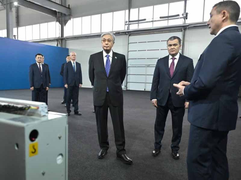 <?php echo esc_attr( get_the_title() ) ?>