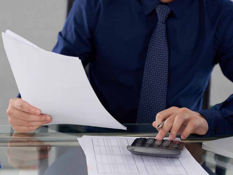 <?php echo esc_attr( get_the_title() ) ?>