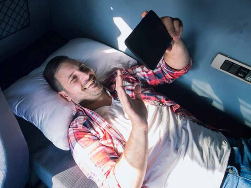 <?php echo esc_attr( get_the_title() ) ?>