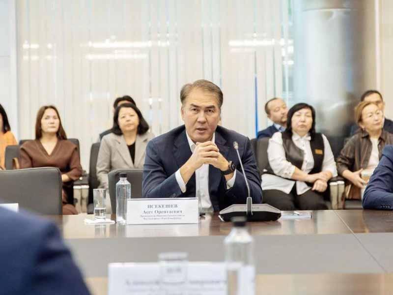 <?php echo esc_attr( get_the_title() ) ?>