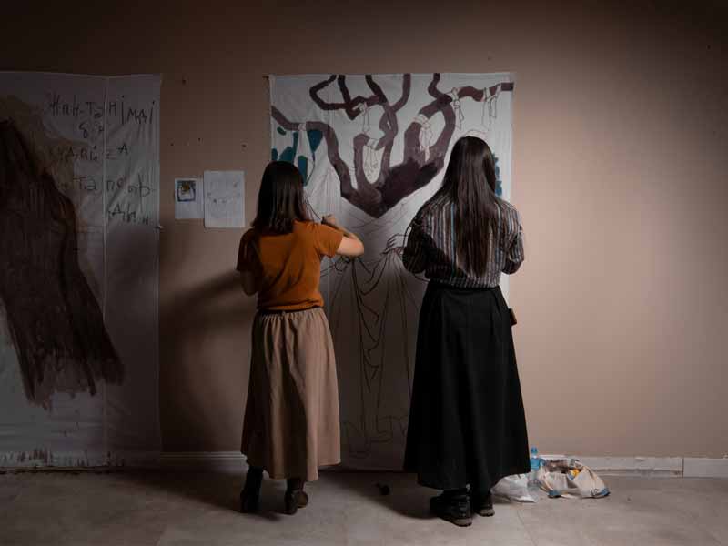 <?php echo esc_attr( get_the_title() ) ?>