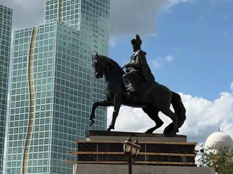 <?php echo esc_attr( get_the_title() ) ?>