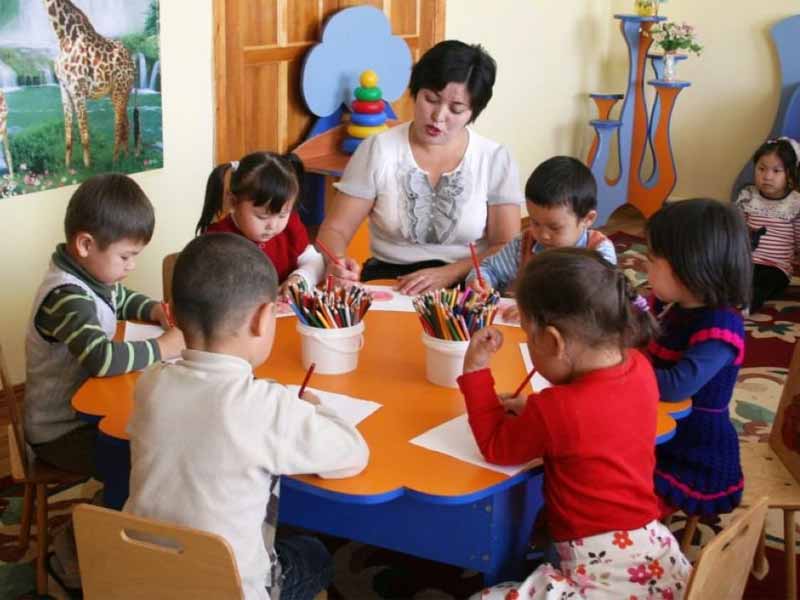 <?php echo esc_attr( get_the_title() ) ?>