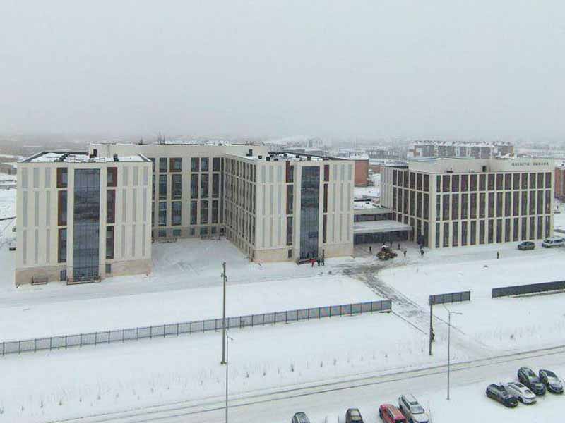 <?php echo esc_attr( get_the_title() ) ?>