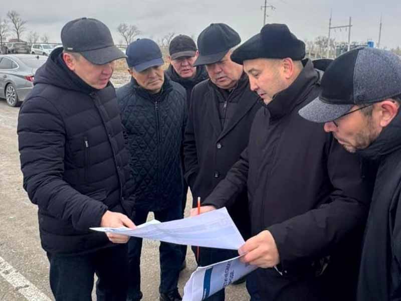 <?php echo esc_attr( get_the_title() ) ?>