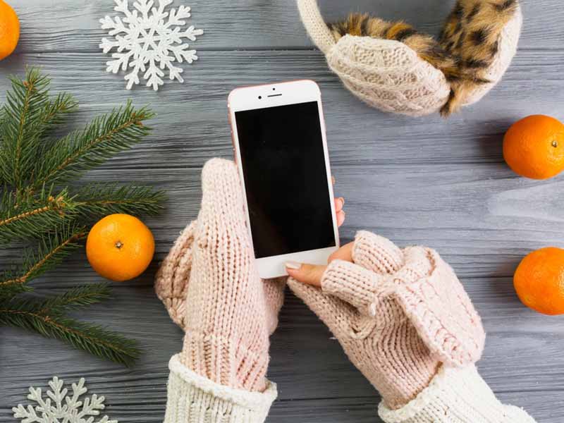 <?php echo esc_attr( get_the_title() ) ?>