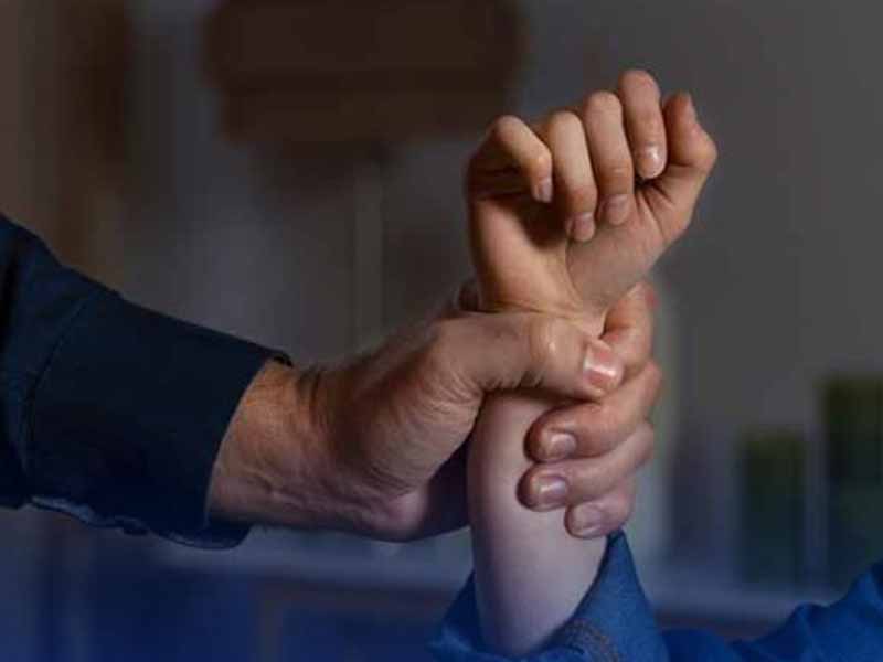 <?php echo esc_attr( get_the_title() ) ?>