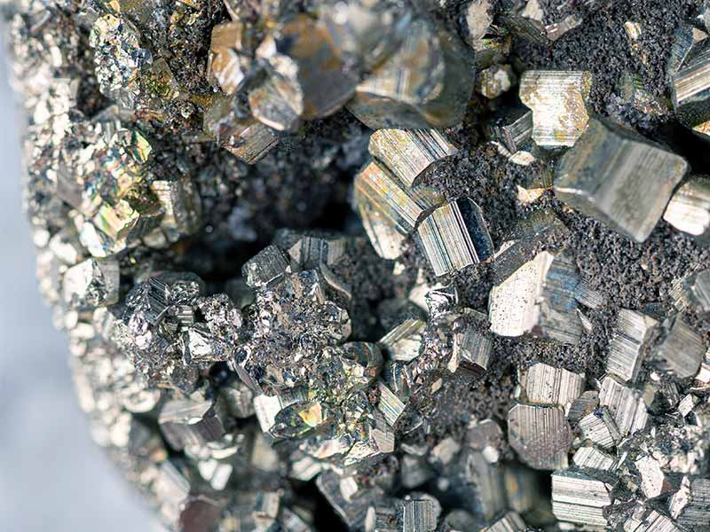 <?php echo esc_attr( get_the_title() ) ?>