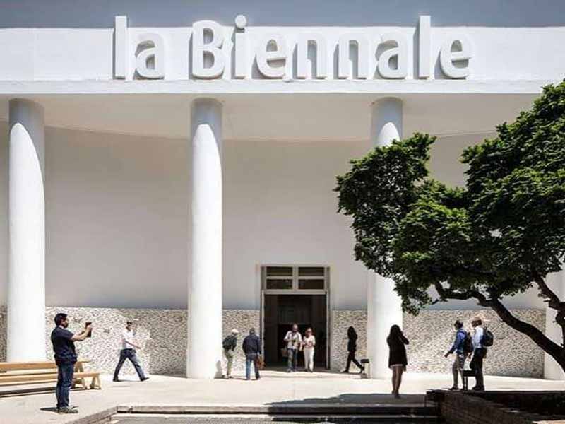 <?php echo esc_attr( get_the_title() ) ?>