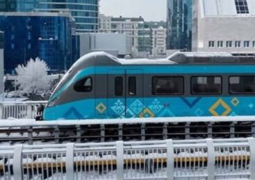 В Астане стартует набор кассиров для LRT