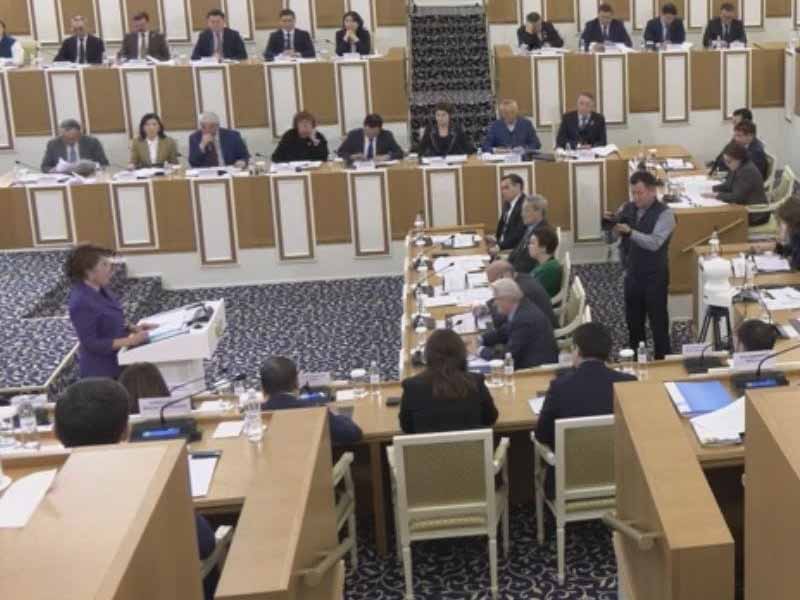 <?php echo esc_attr( get_the_title() ) ?>