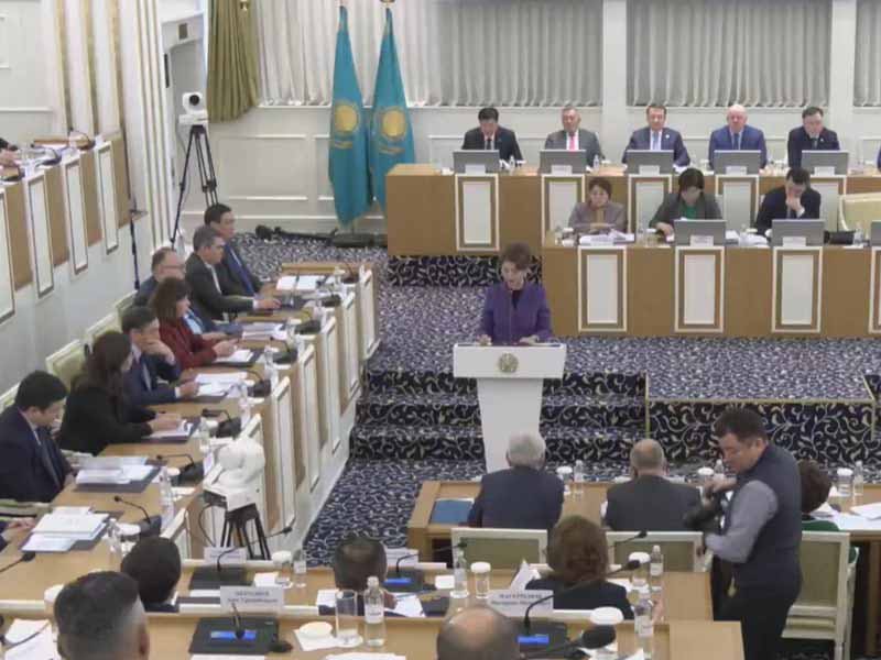 <?php echo esc_attr( get_the_title() ) ?>