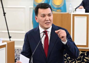 Еліміз алғашқылардың бірі болып цифрлық деректерді қорғау нормасын Ата Заңға енгізіп отыр – Ерлан Қарин