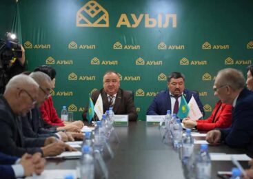 Состоялось расширенное заседание Политического совета