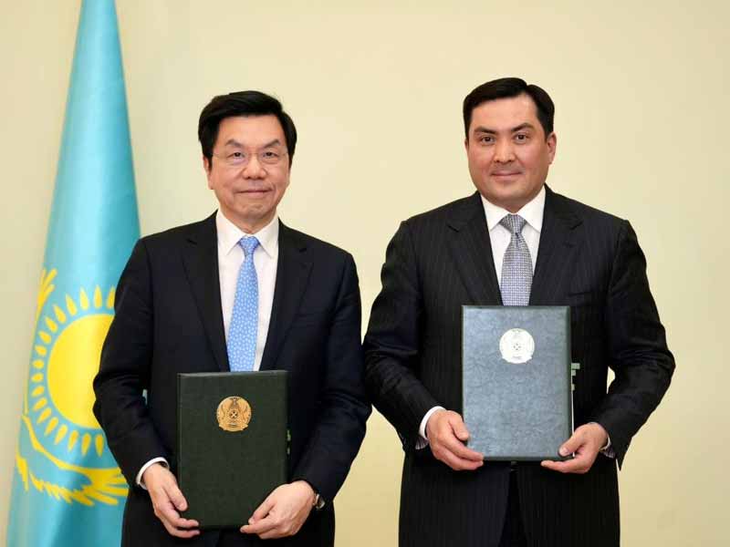 Минэнерго и международный эксперт Ли Кай-Фу договорились о сотрудничестве в сфере ИИ