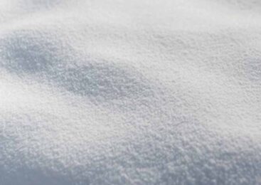 Тайник под снегом с сотнями флаконов и таблеток в Кокшетау