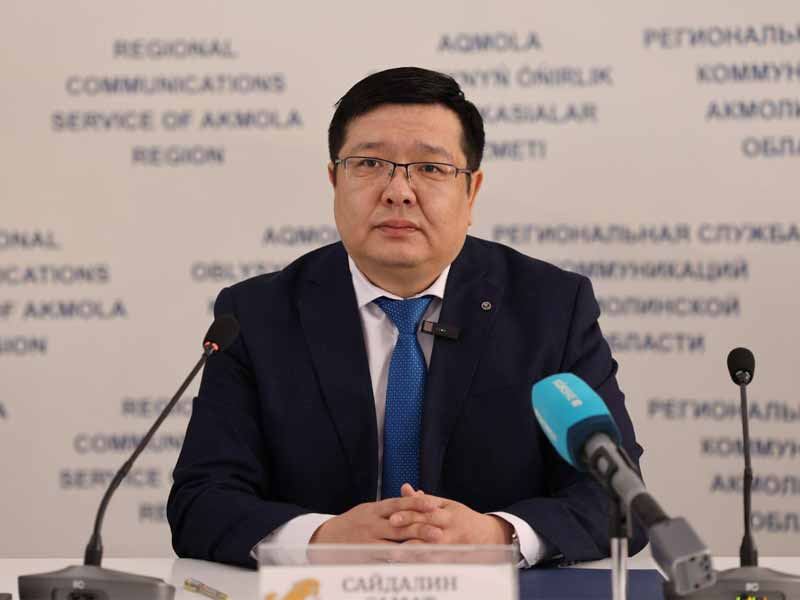 <?php echo esc_attr( get_the_title() ) ?>