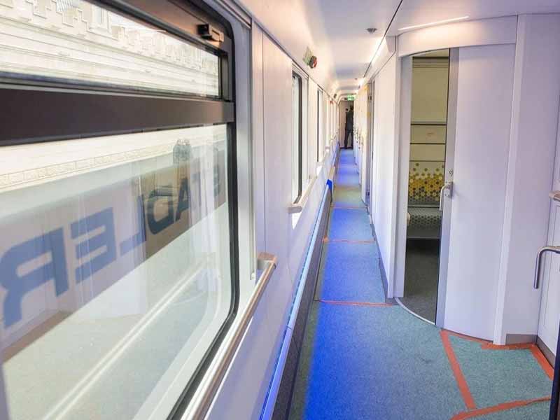 <?php echo esc_attr( get_the_title() ) ?>