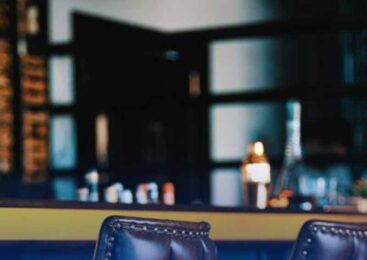 В Кокшетау патрульные задержали агрессивных мужчин у кофейни