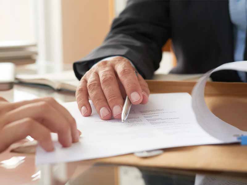 <?php echo esc_attr( get_the_title() ) ?>