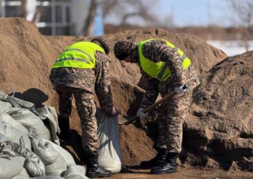 В Жаркаинском районе продолжаются противопаводковые мероприятия