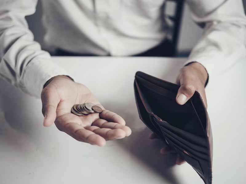 <?php echo esc_attr( get_the_title() ) ?>