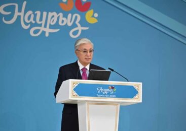 Глава государства поздравил казахстанцев с праздником Наурыз