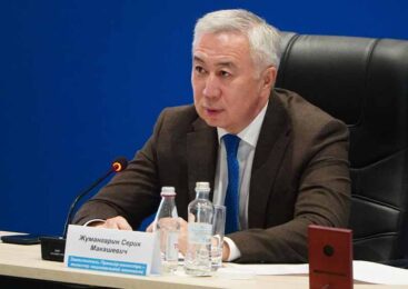 Серик Жумангарин обсудил с фермерами Акмолинской области развитие животноводства и переработки сельхозпродукции