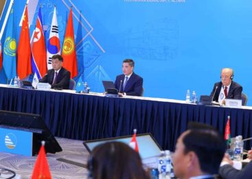 Казахстан построит 5 тыс. км новых железных дорог