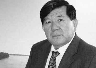 Касым-Жомарт Токаев выразил соболезнования в связи с кончиной Мухтара Шаханова