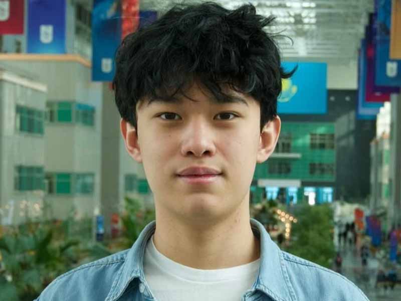 Казахстанский ученик набрал максимальные 1600 баллов на SAT