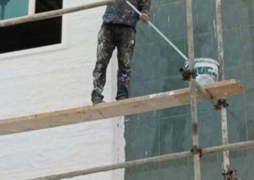В Бурабайском районе мужчина получил травму на стройке: возбуждено уголовное дело