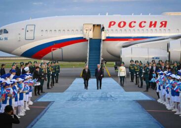 Президент Российской Федерации Владимир Путин прибыл с государственным визитом в Казахстан