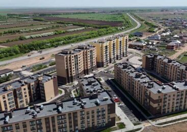 В городе Косшы еще 10 семей получили ключи от квартир