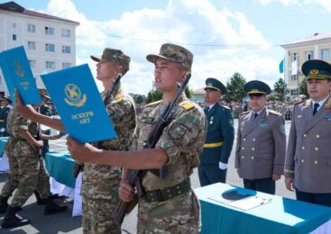 750 гвардейцев принесли военную присягу в Астане