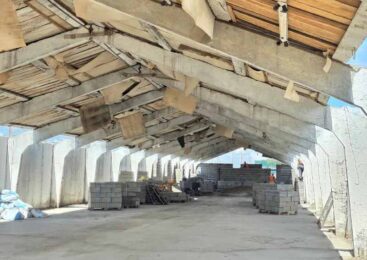 В поселке Аршалы продолжается капитальный ремонт центрального стадиона