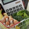За неделю в Казахстане снизились цены на ряд социально значимых продовольственных товаров