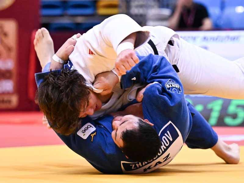 Команда Казахстана по дзюдо завоевала восемь медалей на Asian Open