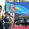 🇰🇿🇰🇬 Касым-Жомарт Токаев по приглашению Президента Кыргызстана Садыра Жапарова прибыл с рабочим визитом в Бишкек для участия в 26-м заседании Совета глав государств – членов Шанхайской организации сотрудничества и встрече в формате «ШОС+»