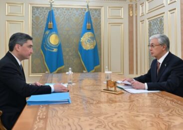 Президент Казахстана поручил Правительству обеспечить устойчивый экономический рост