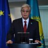 Мемлекет басшысы сапарды қорытындылай келіп, Германия Федералдық Канцлерімен мазмұнды келіссөздер аясында тараптар маңызды келісімдерге қол жеткізгеніне назар аударды