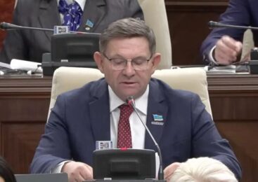 Депутат Курултая поднял вопрос о задержке внедрения инноваций в здравоохранении