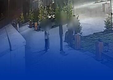 Подростки повредили скамейки в сквере г. Акколь. Полицейские привлекли родителей к ответственности