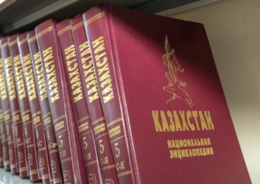Создать золотой библиотечный фонд СНГ в Астане предложил Токаев