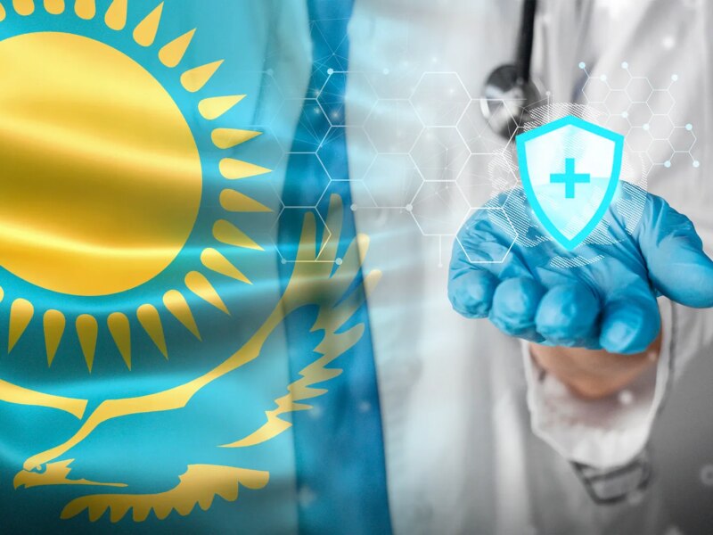 Кому из медиков и на сколько повысят зарплаты в Казахстане: названы суммы
